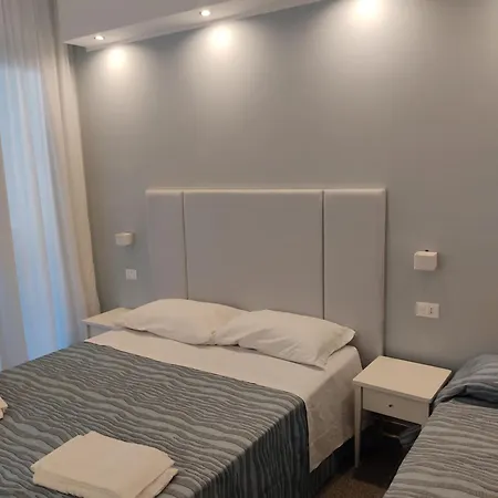 Hotel Caravel Park Rimini Exterior photo